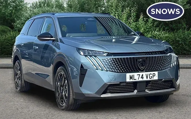 Used Peugeot 5008 Allure 136 HP (100 kW) 2024 SUV