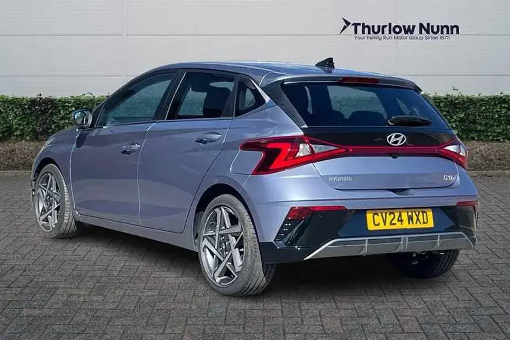 Used Hyundai i20 Ultimate 100 HP (73 kW) 2024 Blue Hatchback