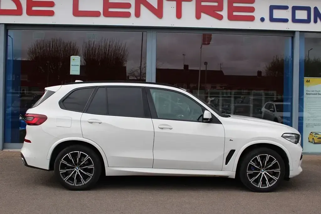 Usado BMW X5 M Sport 265 CV (194 kW) 2020 Blanco SUV