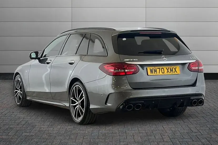 Used Mercedes C43 AMG Premium Plus 385 HP (283 kW) 2021 Selenite grey Estate