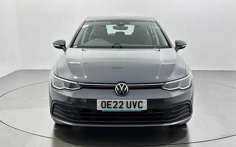Used VW Golf VIII Life 131 HP (96 kW) 2024 Hatchback