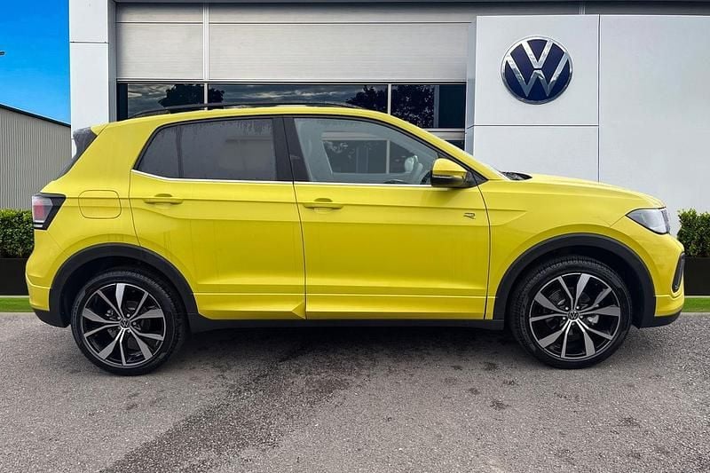 New VW T-Cross R-line 150 HP (110 kW) 2026 Yellow SUV