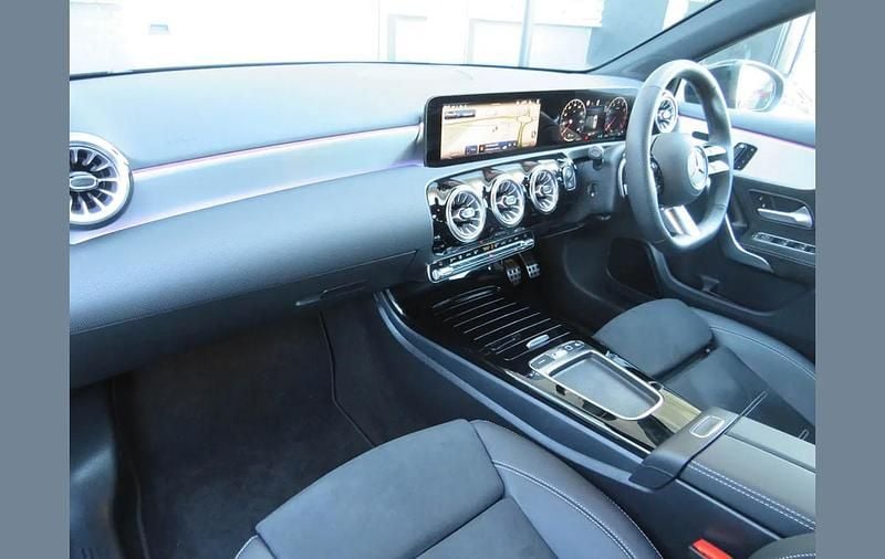 Used Mercedes A200 AMG Line Premium 161 HP (118 kW) 2025 Black Hatchback