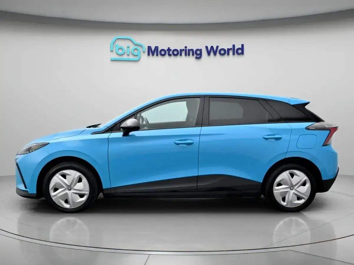 Used MG MG4 EV Trophy 147 kW (201 HP) 2023 Hatchback