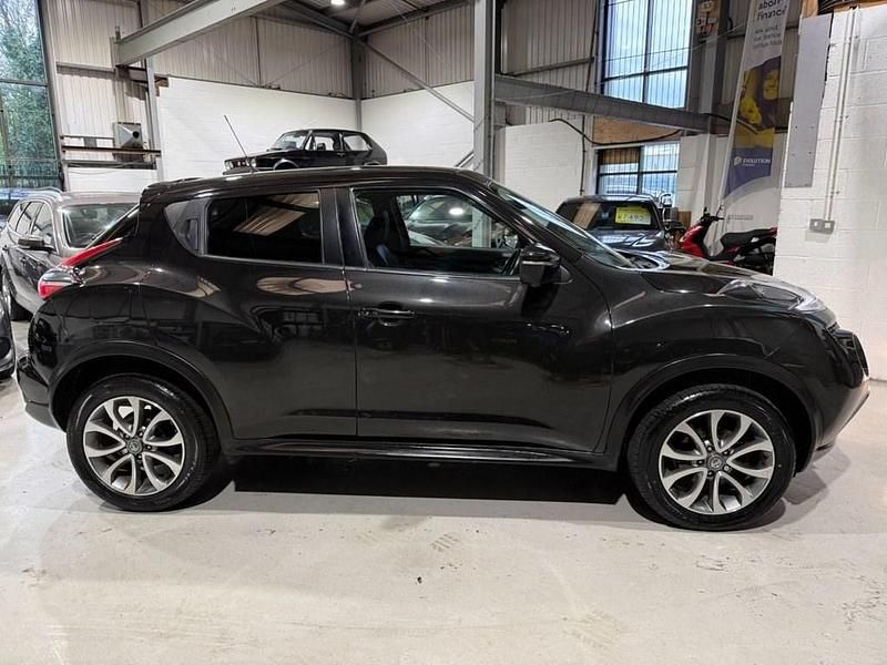 Used Nissan Juke Tekna 2017 Black SUV