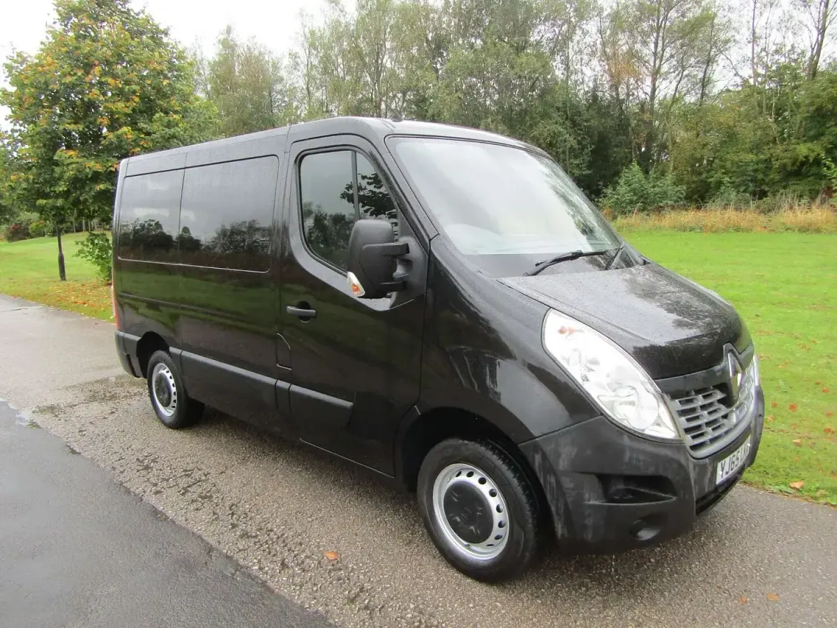 Used Renault Master Business 125 HP (91 kW) 2015 Black Van