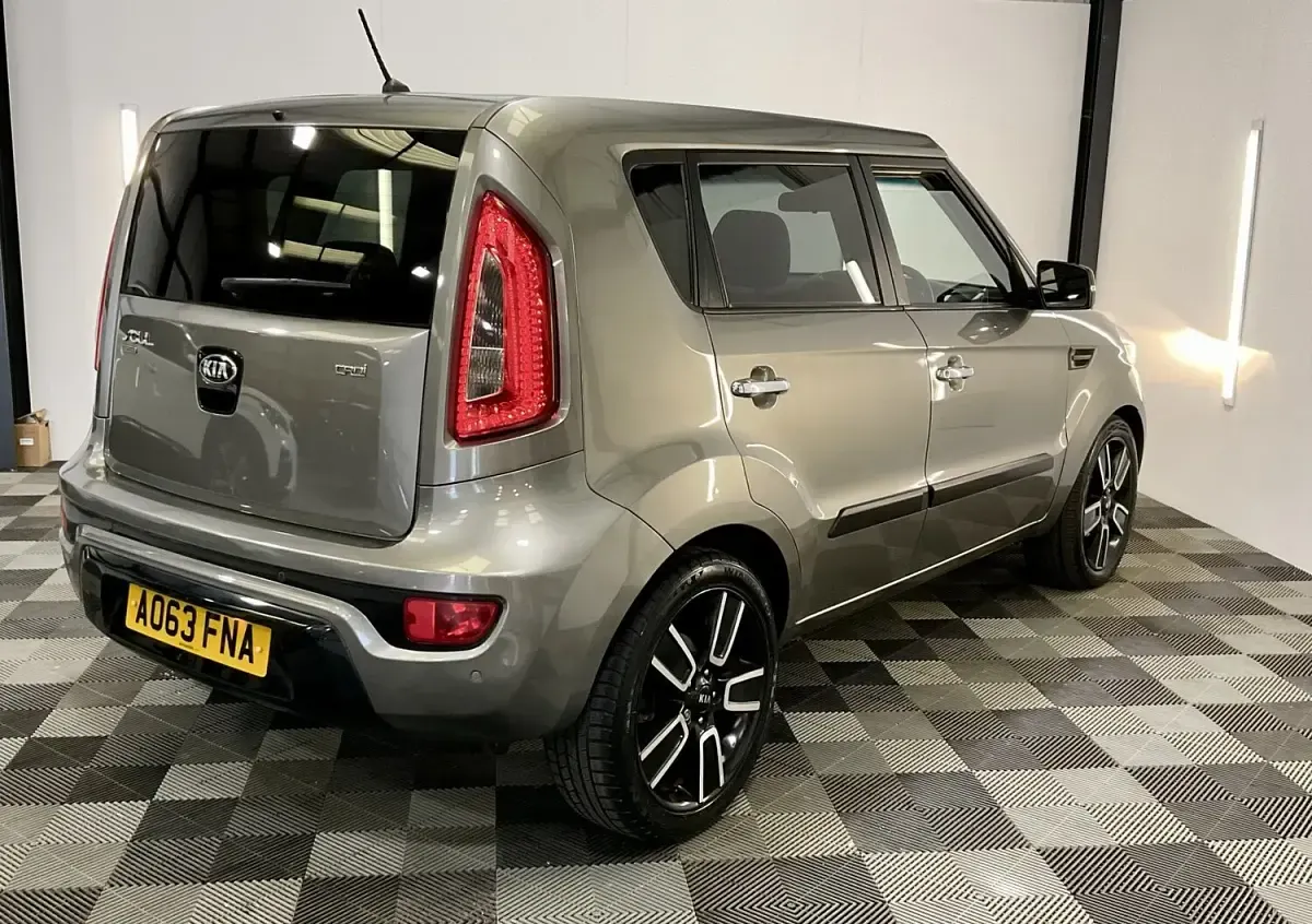Used Kia Soul 2013 Silver SUV
