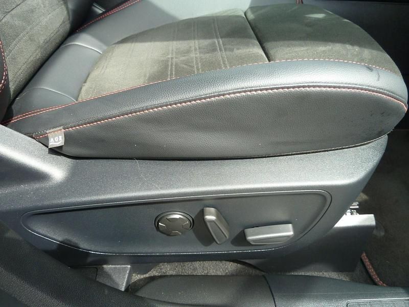 Used Ford Kuga S 2023 White SUV