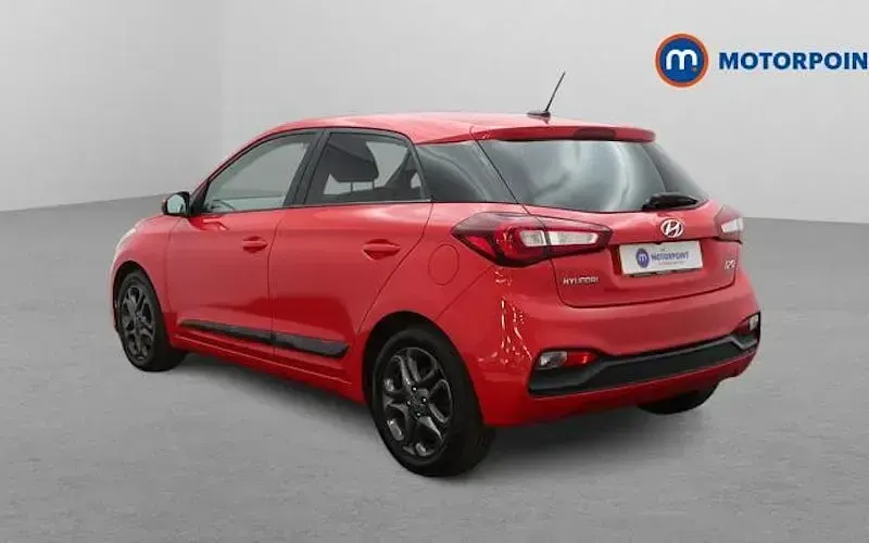 Used Hyundai i20 Premium 101 HP (74 kW) 2020 Hatchback