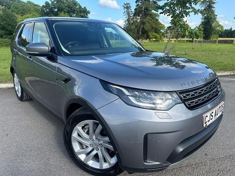 Grey Used 2019 Land Rover Discovery 5 SE SUV | £18,993 (Super price) - Image 1/2