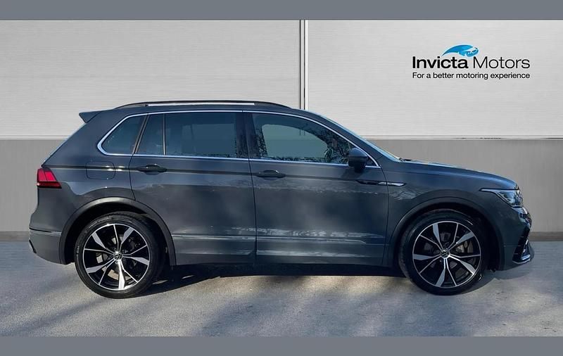 Used VW Tiguan R-line 150 HP (110 kW) 2023 Grey SUV