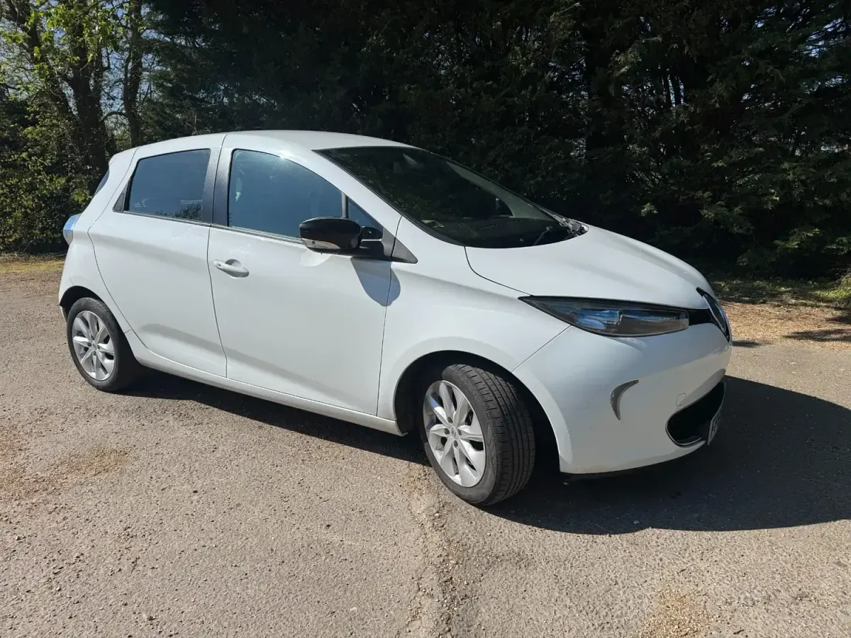 Usado Renault Zoe Dynamique 64 kW (88 HP) 2016 Branco Citadino