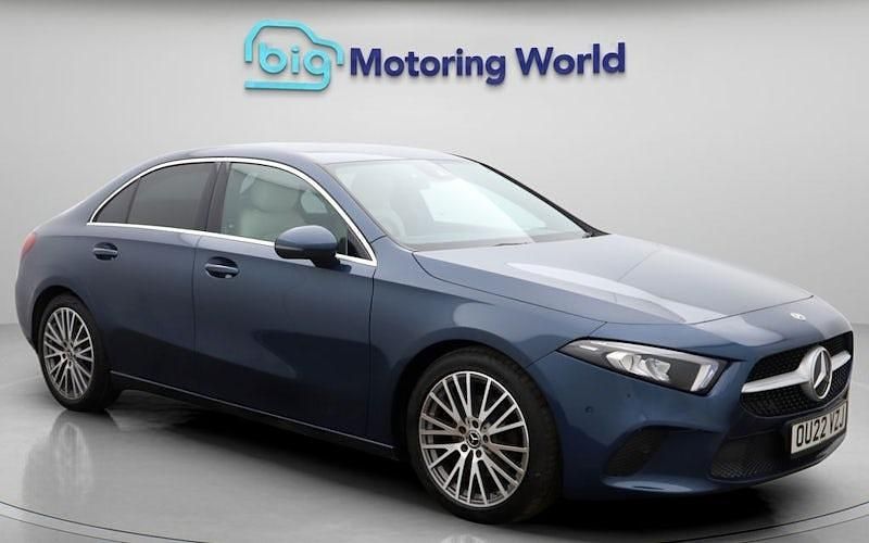 Used Mercedes A200 Executive 163 HP (119 kW) 2022 Blue Sedan