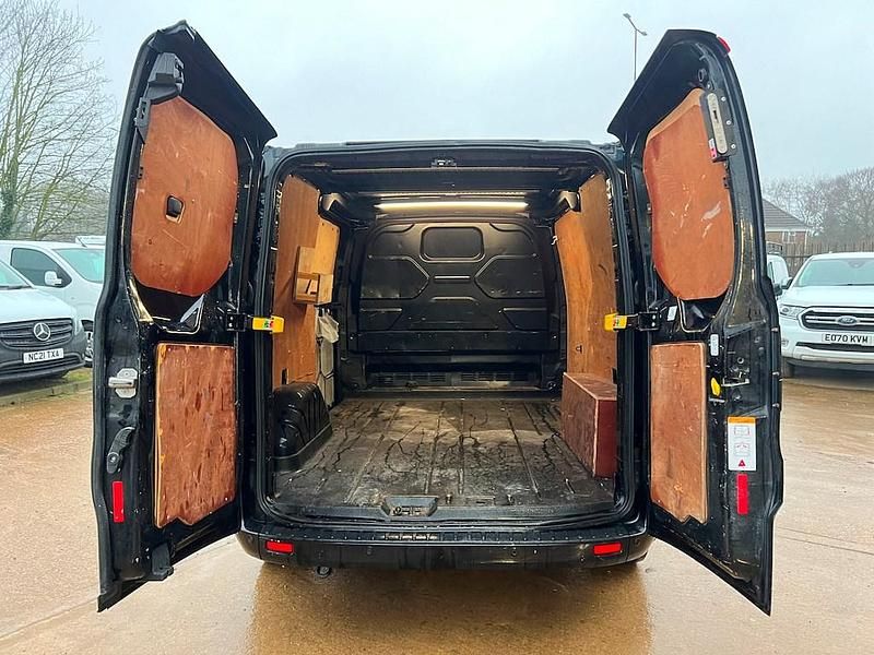 Used Ford Transit Custom Limited 130 HP (95 kW) 2022 Black Van