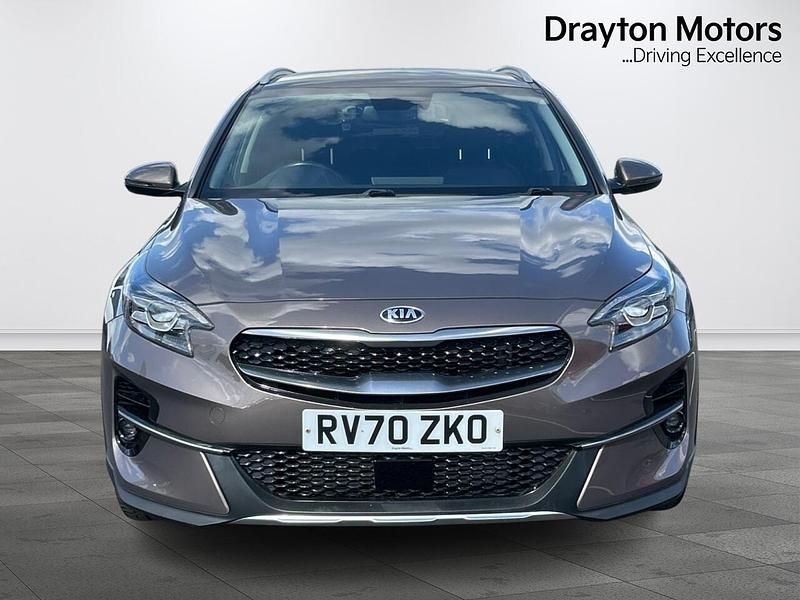 Used Kia XCeed 118 HP (86 kW) 2020 Brown SUV
