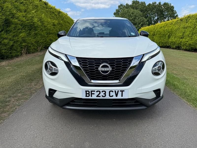 Used Nissan Juke N-Connecta 2023 White SUV