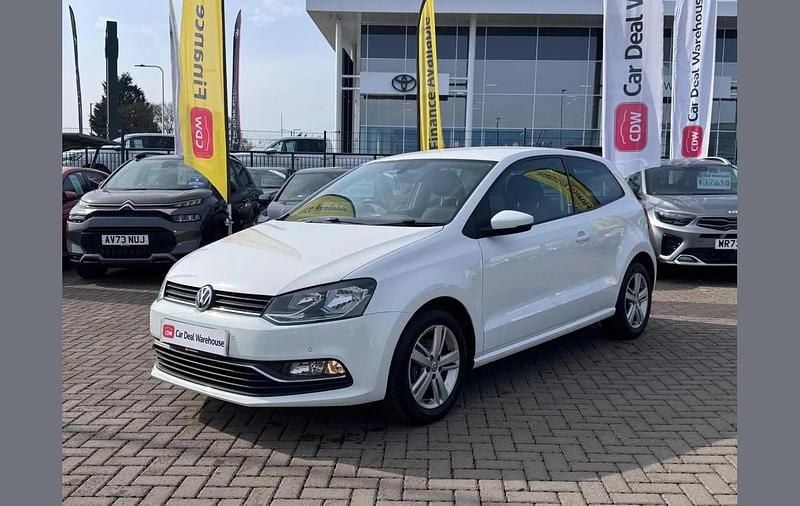 Used VW Polo Edition 88 HP (64 kW) 2017 White Hatchback