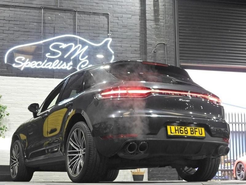 Used Porsche Macan 245 HP (180 kW) 2018 Grey SUV