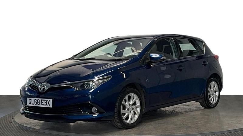 Blue Used 2019 Toyota Auris Hatchback | £9,580 (Fair price) - Image 1/4