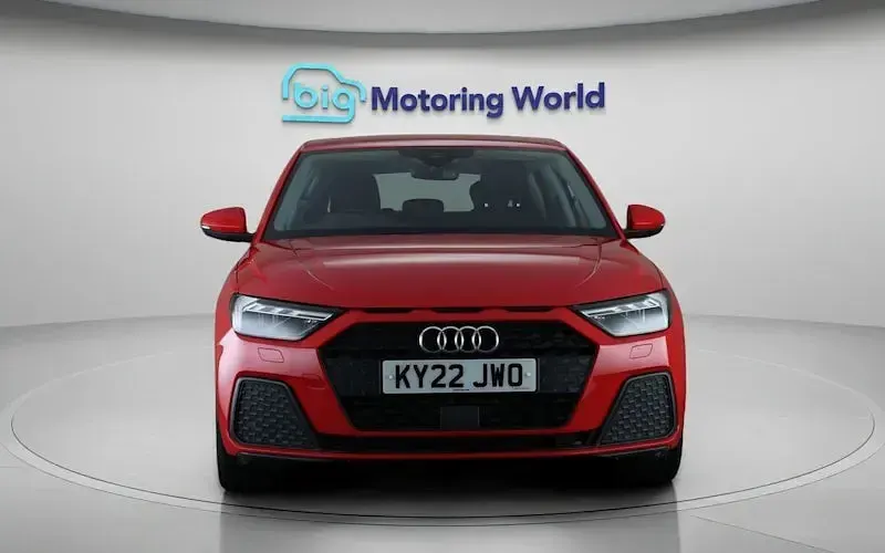 Usado Audi A1 Sportback 95 HP (69 kW) 2022 Vermelho Citadino