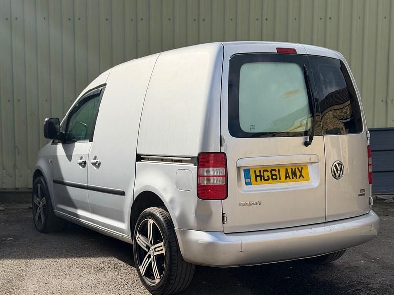 Used VW Caddy 102 HP (75 kW) 2011 Silver MPV