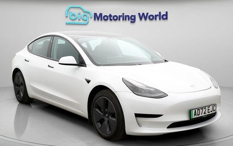 Used Tesla Model 3 RWD 208 kW (283 HP) 2023 White Sedan