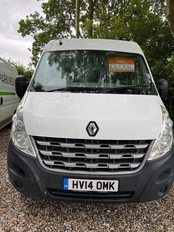 White Used 2014 Renault Master Van | £5,995 (Super price) - Image 1/4