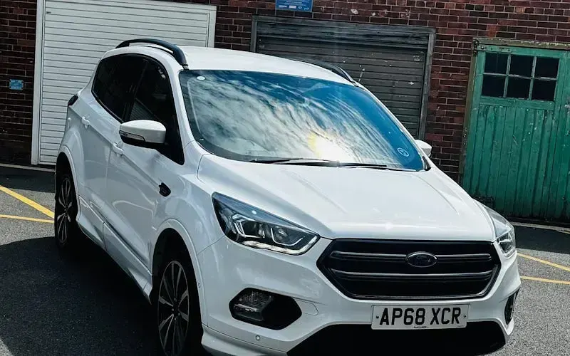 Used Ford Kuga ST-Line 120 HP (88 kW) 2019 White SUV