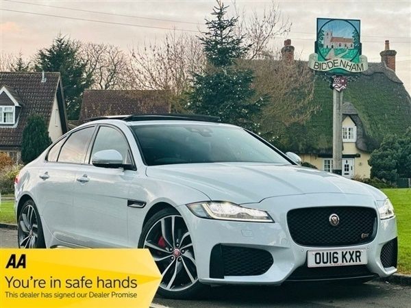 White Used 2016 Jaguar XF S Sedan | £11,790 (Good price) - Image 1/1