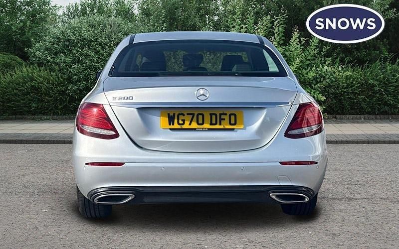 Begagnad Mercedes E200 SE 184 HK (135 kW) 2019 Silver Sedan