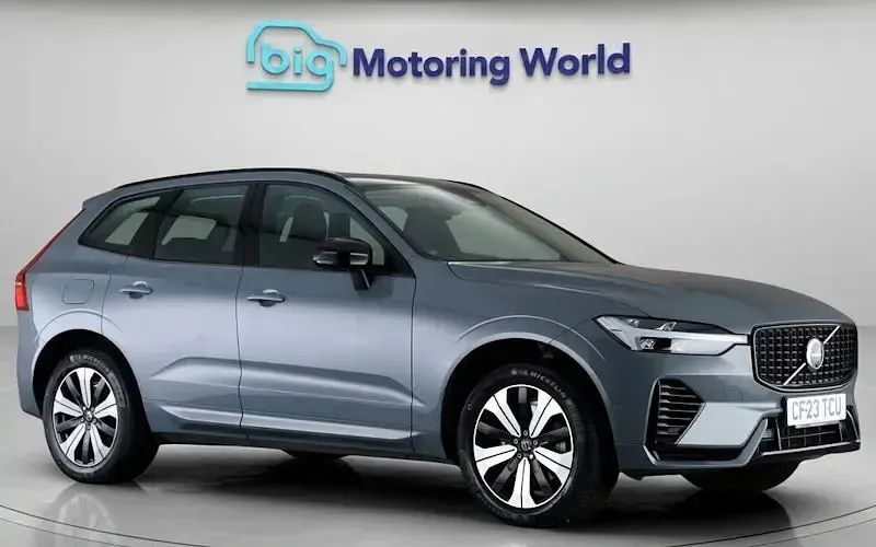 Used Volvo XC60 Plus 350 HP (257 kW) 2023 SUV