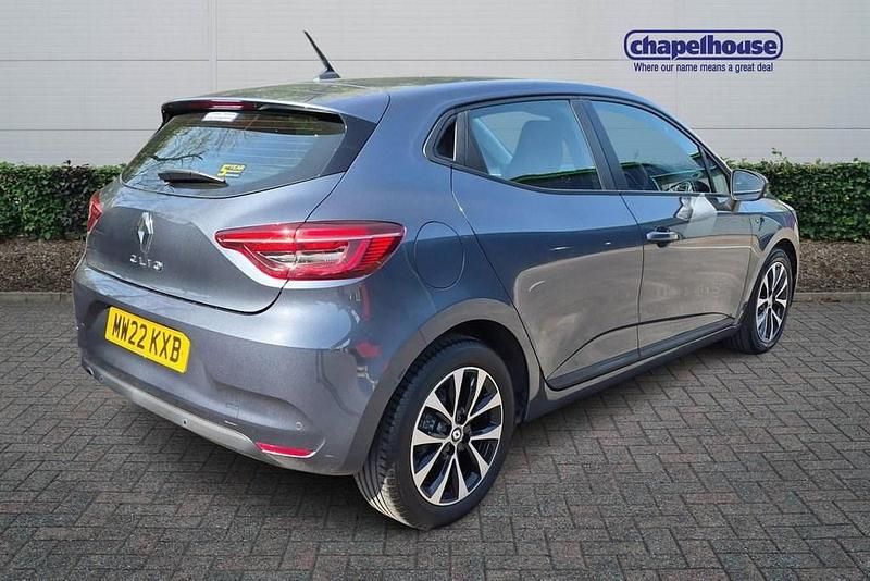 Used Renault Clio V Iconic 2022 Grey Hatchback