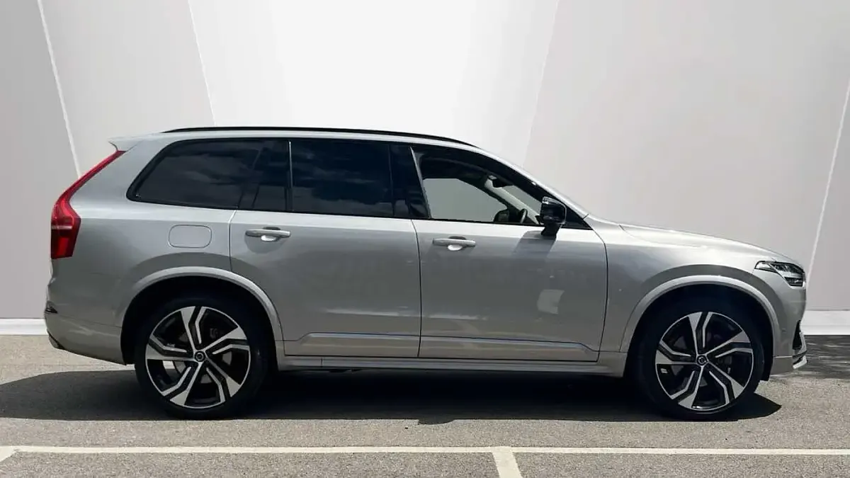 Used Volvo XC90 Ultimate 295 HP (216 kW) 2023 Silver SUV