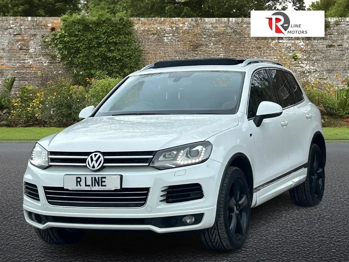 Używany VW Touareg R-line 245 KM (180 kW) 2013 Biały SUV