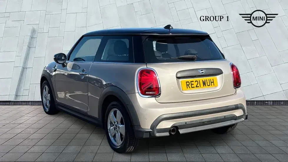 Used Mini ONE Classic 101 HP (74 kW) 2021 Grey Hatchback