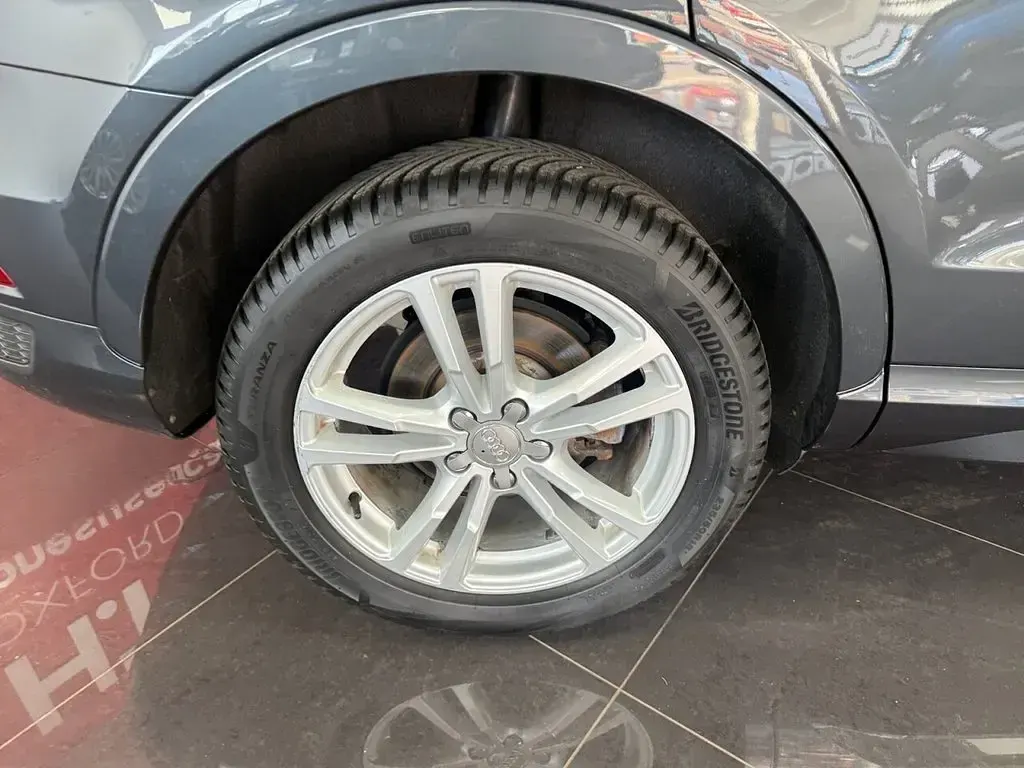 Used Audi Q3 S-Line 150 HP (110 kW) 2018 Grey SUV
