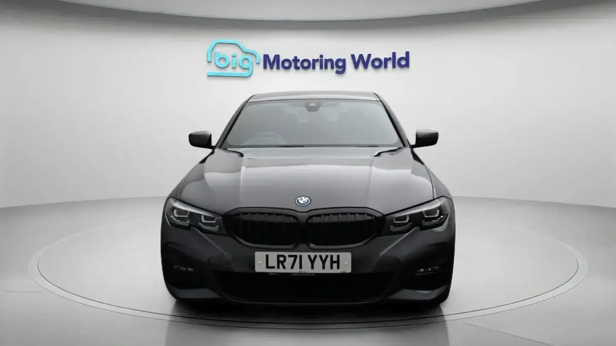 Used BMW 330e M Sport 292 HP (214 kW) 2021 Grey Sedan