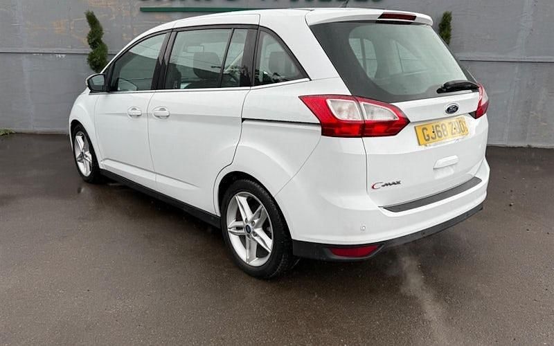 Usado Ford Grand C-Max Titanium X 120 HP (88 kW) 2019 Monovolume
