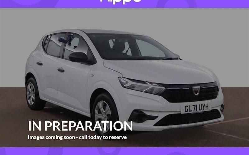 Used 2025 Dacia Sandero Essentiel Hatchback | £10,280 (Super price) - Image 1/4