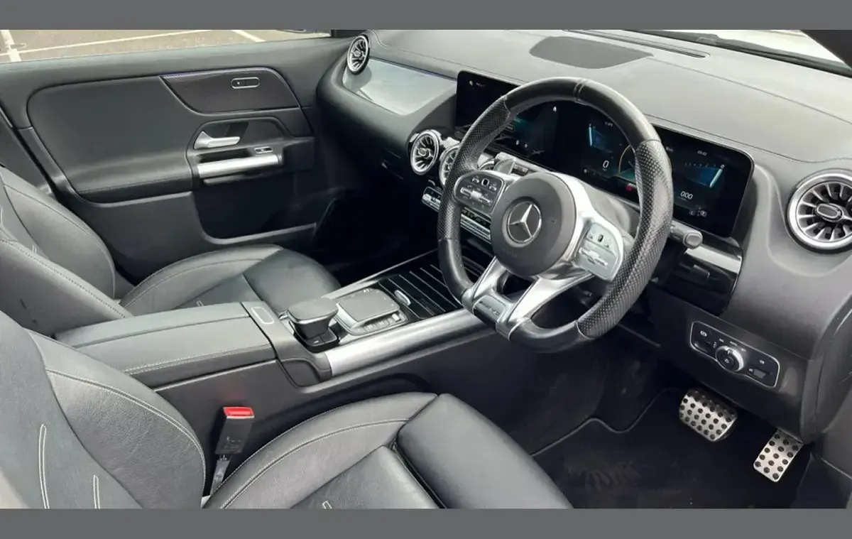Used Mercedes GLA35 AMG Premium 306 HP (225 kW) 2022 White SUV
