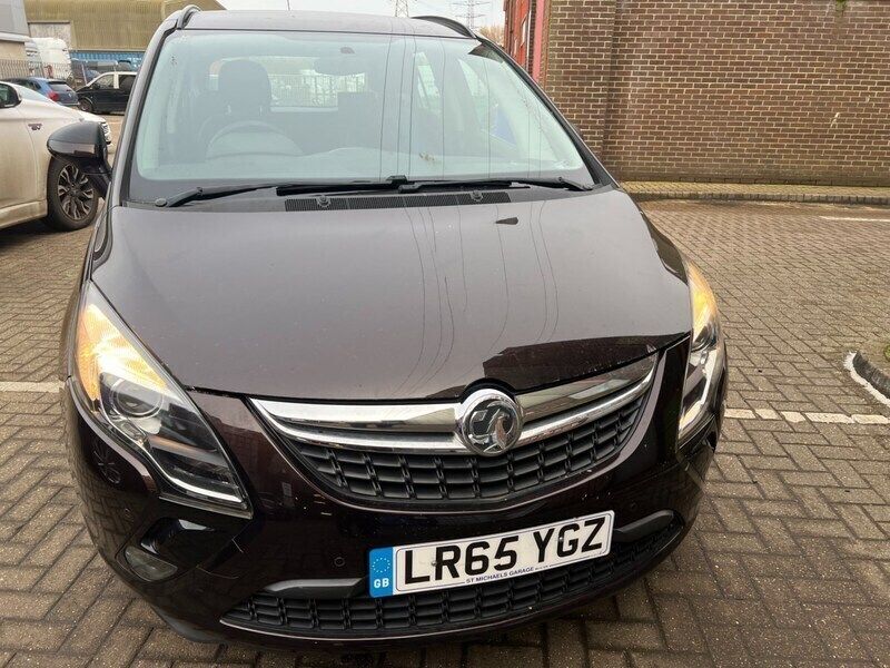 Used Vauxhall Zafira 2015 Brown MPV