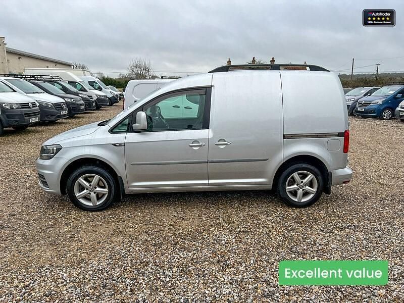 Silver Used 2017 VW Caddy Trendline MPV | £11,994 (Expensive) - Image 1/4