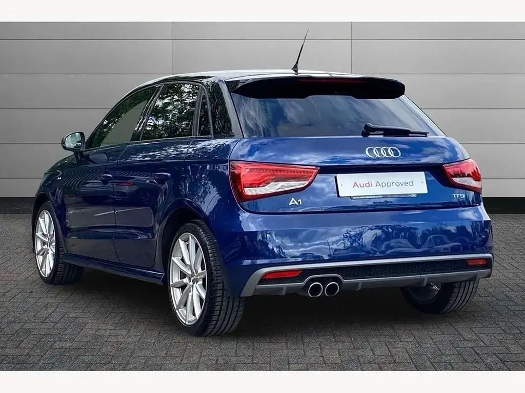 Used Audi A1 S-Line 125 HP (91 kW) 2017 Blue Hatchback