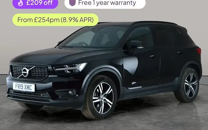 Used Volvo XC40 R-Design 163 HP (119 kW) 2021 SUV