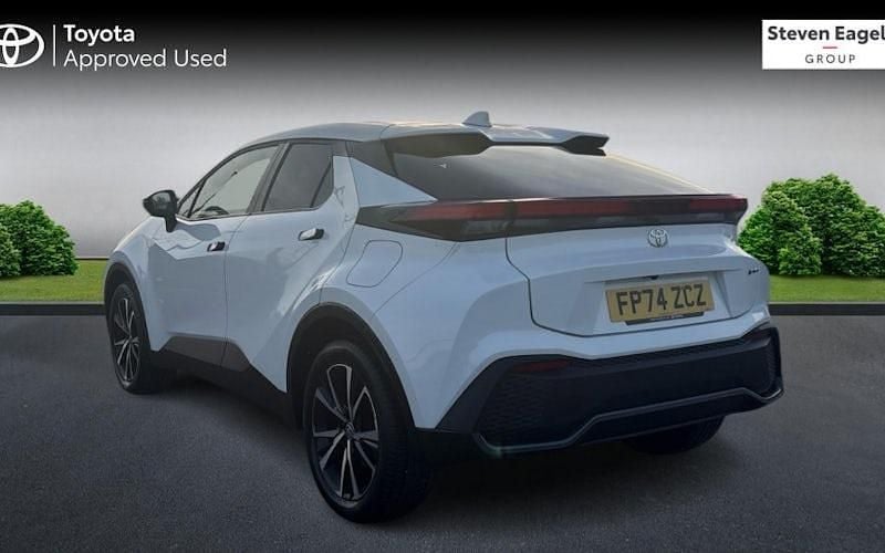 Used Toyota C-HR Design 223 HP (164 kW) 2026 SUV