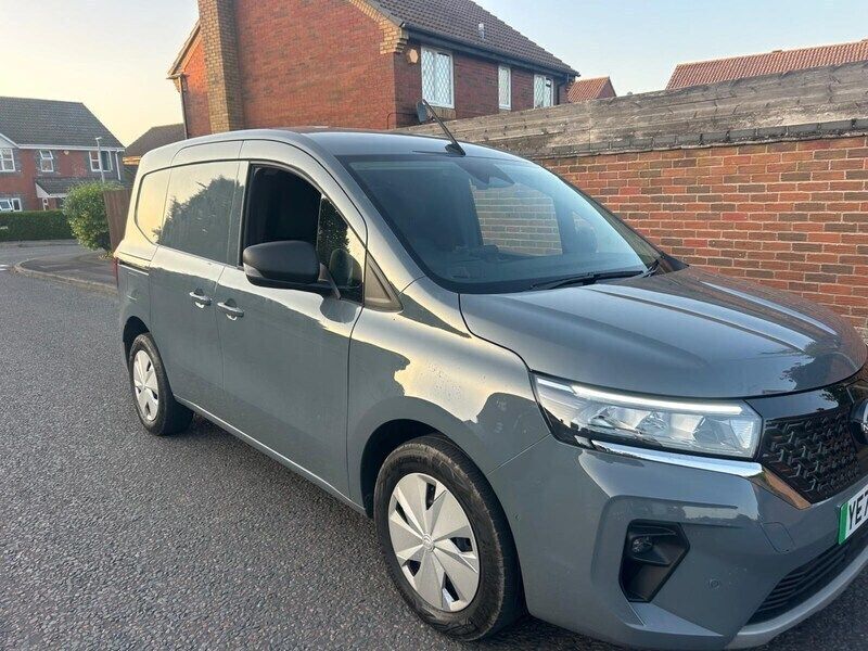 Grey Used 2023 Nissan Townstar Tekna MPV | £12,995 (Super price) - Image 1/1