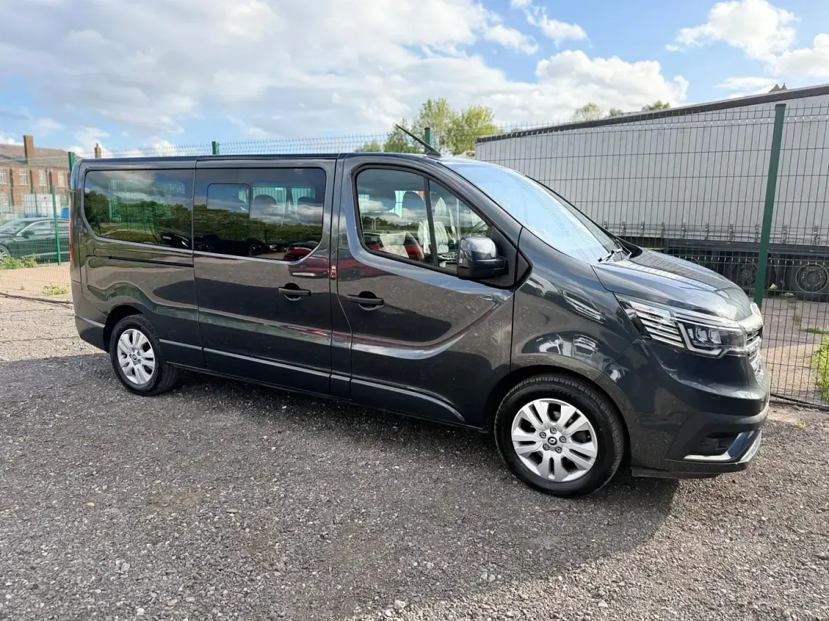 Used Renault Trafic 2024 Grey MPV