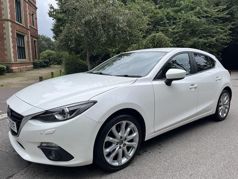 White Used 2016 Mazda 3 Inclusive Hatchback | £5,981 (Super price) - Image 1/4