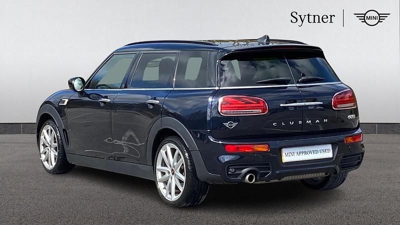 Used Mini Cooper Clubman Sport 134 HP (98 kW) 2019 Black Estate