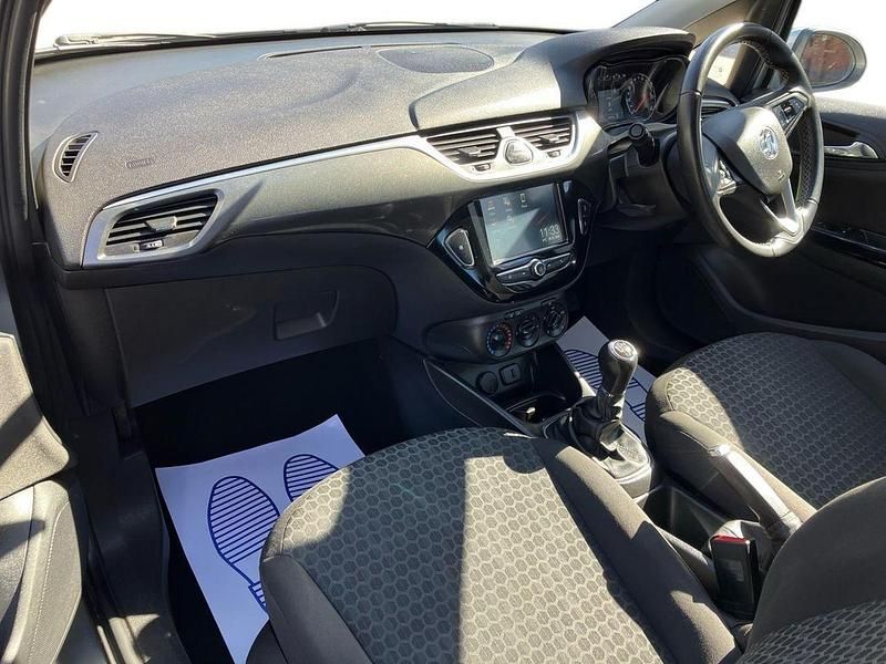 Used Vauxhall Corsa Design Edition 74 HP (54 kW) 2019 Grey Hatchback